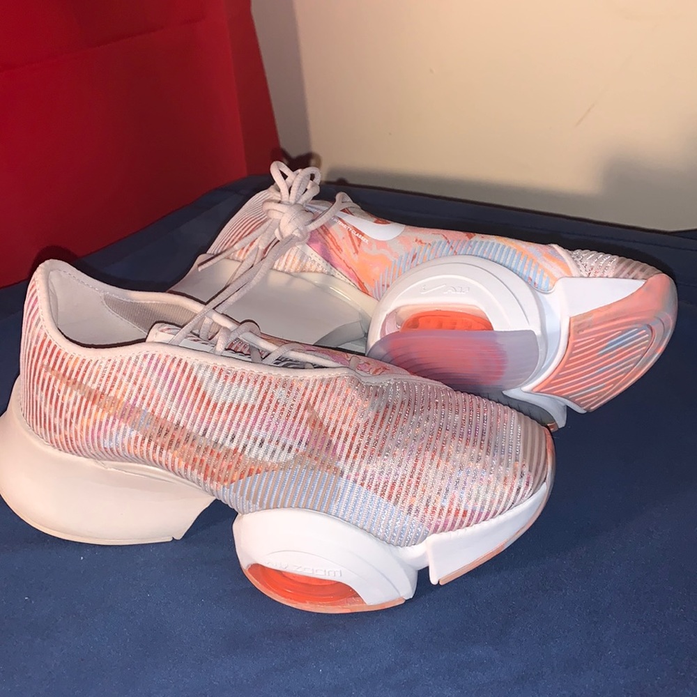 Original women’s Nike air zoom super rep hitt class